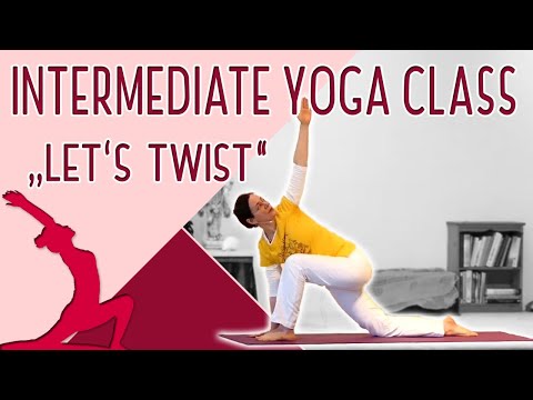 YOGA "Lets Twist" with Kaivalya - Yoga Vidya Ashram Live - 09:15 - 05.03.2021