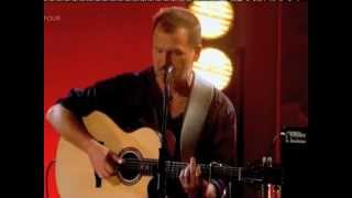 Martin Simpson Sings Home Again in Songwriter's Circle .mov