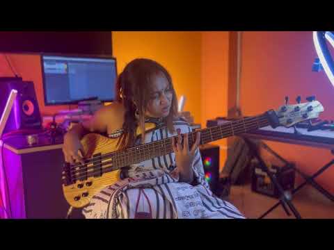 Hicaz Dolap by Laco Tayfa (Bass Cover by Nilanjana)