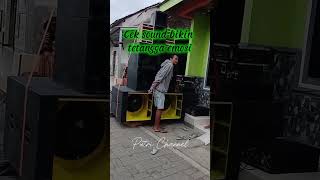 Download lagu Cek sound bikin tetangga emosi... #videoshort #soundsystem #hajatan #horeg #soundomahan #karnaval mp3