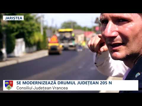 Asfaltare în centrul comunei Jariștea