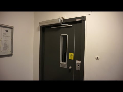 1964 ASEA-Graham traction elevator (refurbished) @ Fredsgatan 27, Örebro, Sweden