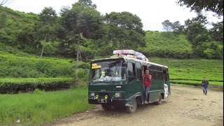 Download lagu Penumpang menjerit🔴 BUS pejuang satu2nya rakyat gunung Papandayan Cileuley-Panawa mp3