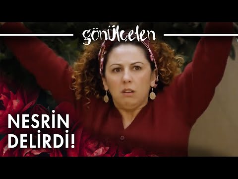 Gülnaz and Hasret hang out the laundry in the garden of the mansion!