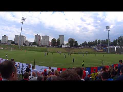 Wymiana uprzejmości podczas meczu Polonia Bytom Ruch Radzionków