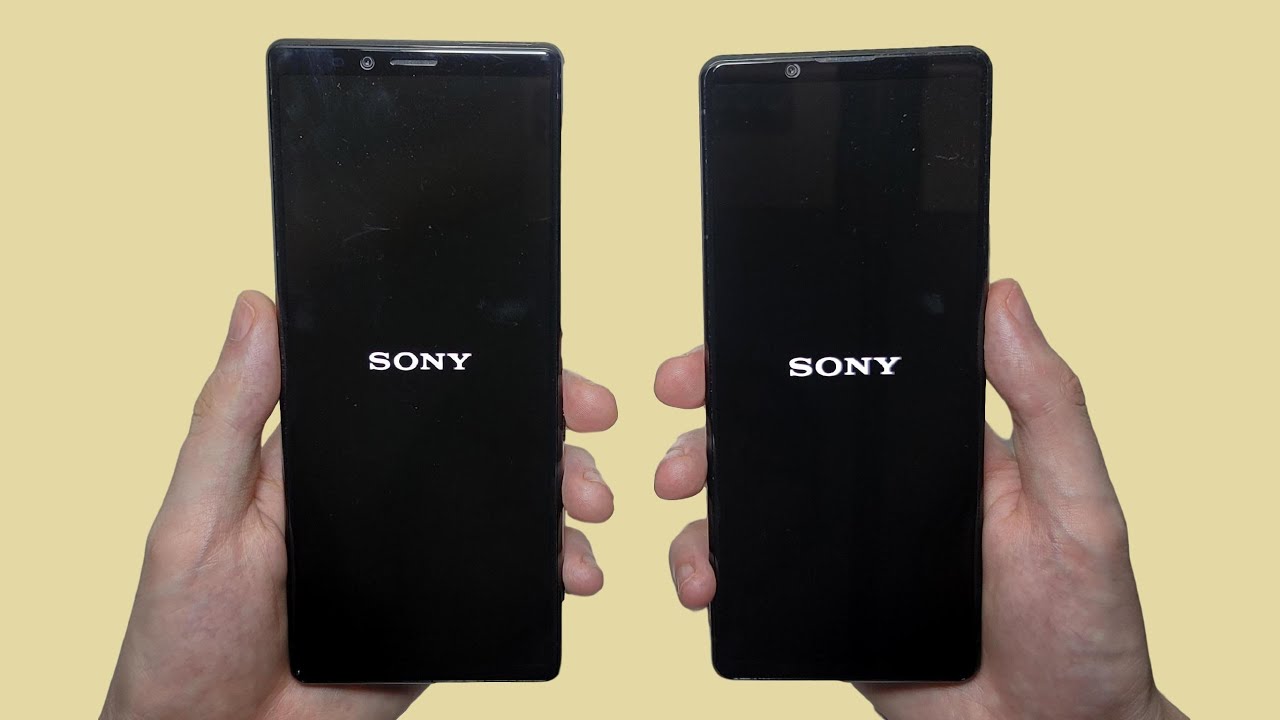 Sony Xperia 1 vs Xperia 1 II Speed Test, Speakers, Battery & Cameras!