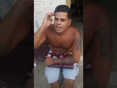 Mc futuro entro no restaurante e falou tudo com a letra F e comeu de graça kkkkkkkk😂😂😂 mc futuro.