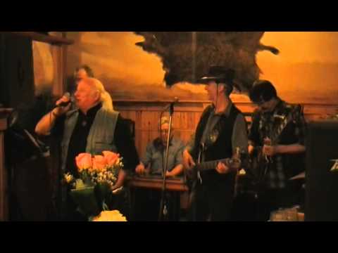 Hujavo - Báječná ženská