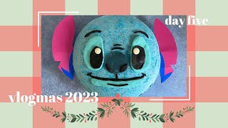VLOGMAS 2023 | Day 5: Cake Decorating & Advent
