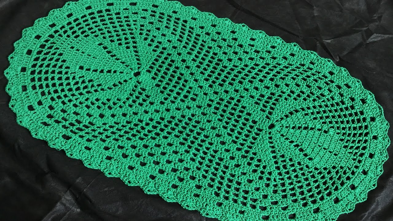 TAPETE OVAL DESENHO LINDO