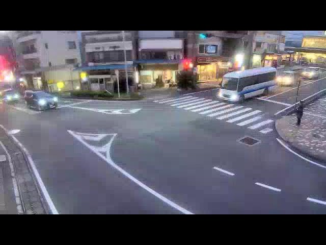 熱海駅前交差点