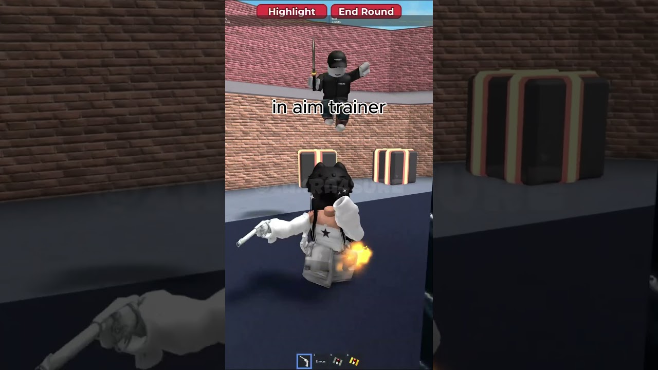 the difference 💔🥀 #roblox #mm2 #murdermystery2 #robloxmm2 #shorts