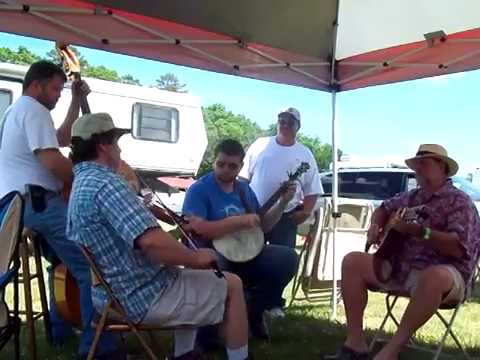 Noon Time Jamming @ Mt Airy Fiddlers Convention 2014