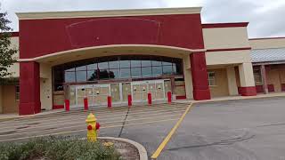 ABANDONED Fresh Thyme Market. Mt. Prospect IL