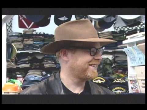 , title : 'Why Jamie Hyneman wears a beret'