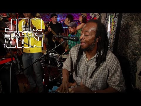 AFROLICIOUS - "Crazy" (Live in Napa Valley, CA 2015) #JAMINTHEVAN