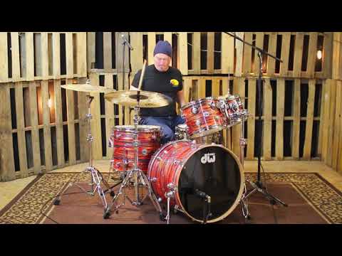 DW Collector's Maple Tiger Oyster Drum Set - 22, 10, 12, 16