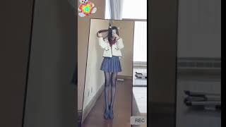 制服コスプレ　ミニスカート黒タイツ美脚