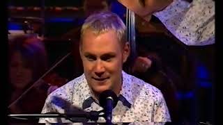David Gray - &quot;This Year&#39;s Love&quot; Live on The Gay Byrne Show, 2000
