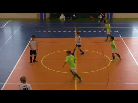 UKS IWICZNA 2006 - JEDNOŚĆ ŻABIENIEC 2006