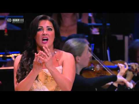 Io son l'umile ancella - Anna Netrebko (subs: EN, HR)