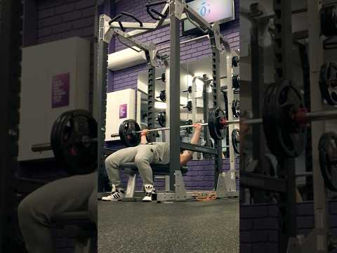 2022 Bench press: 105kg | 231lbs for 5 reps x 1 set