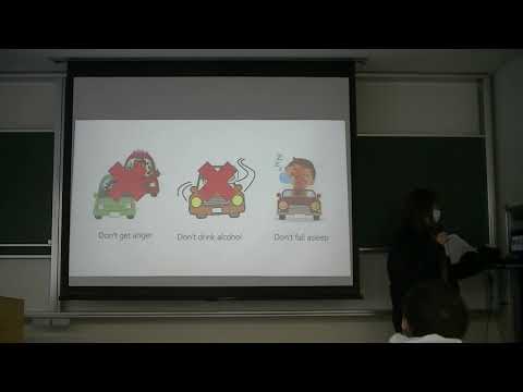 愛知工科大学　科学を題材とした英語プレゼンテーション「自動運転車（和田さん）」