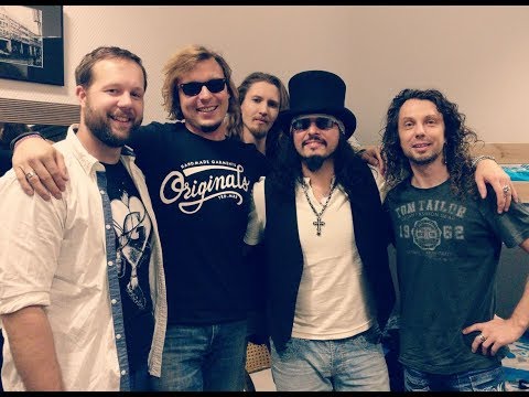 Jimmy Gee "Live" -The voices calling me