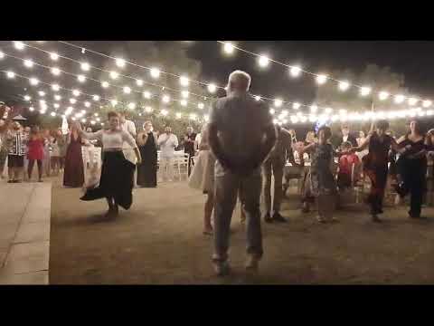 La pizzica agli sposi a Galatone