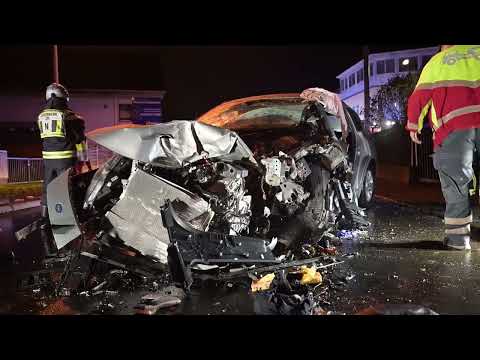 News-Clip: Tödlicher Unfall-Pkw kollidiert mit Linienbus