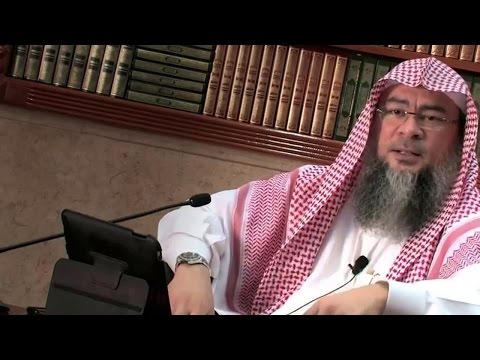 Putting Flowers & Sprinkle Water On The Grave By Assim Al Hakeem