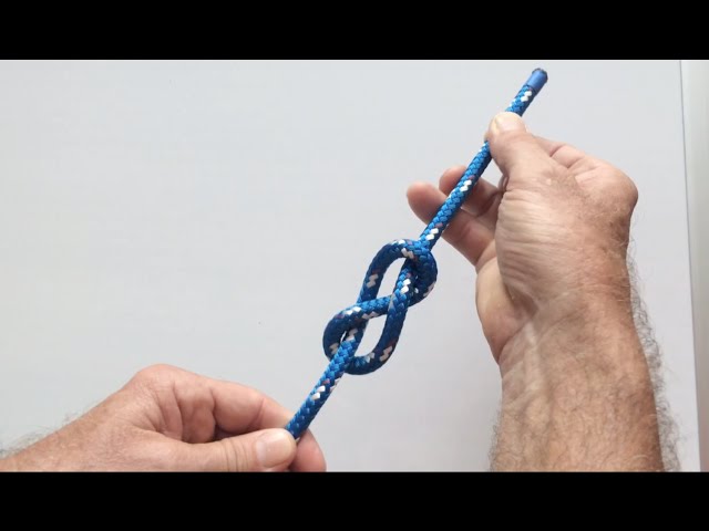 How to Tie a Figure 8 Knot (Stopper Knot) - Boating Tips