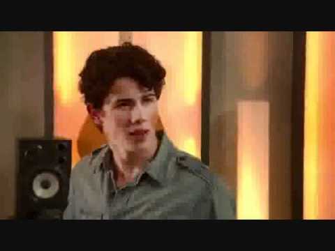 Nick  Scene 2x06 "I'm A Really Fun Guy!"