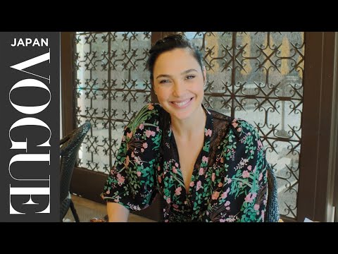 ワンダーウーマン、ガル・ガドットに73の質問。| 73 Questions | VOGUE JAPAN