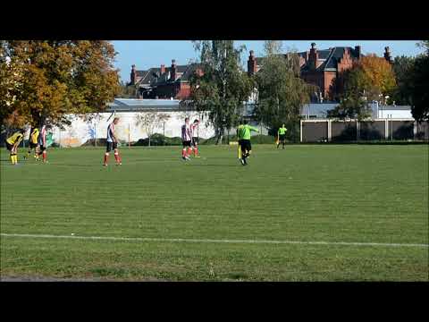 (15.10.2017) B klasa: Kuźnia II Jawor - Tatra Krzeniów 5:1 - Gol na 3:1 Dariusza Szeligi