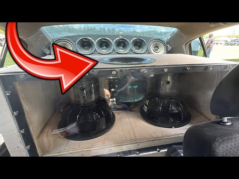 ONE OF A KIND SUBWOOFER BOX IN THIS CAR SOUNDS GOOD