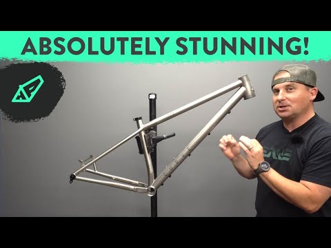 Curve DownRock First Look - An Australian Take on the Modern Aggressive [Titanium] Hardtail