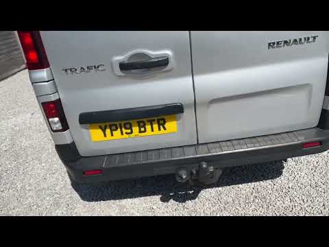 Thumbnail for Renault Trafic Sport crew walkaround by Renault Trafic