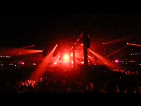 A State of Trance 650 - Armin van Buuren - Communication