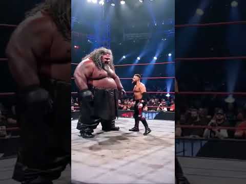 ¿Real o falso? 🤔💥🔥 Tú, ¿qué opinas?#LuchaLibre #GiganteEnElRing #VerdadOFicción"