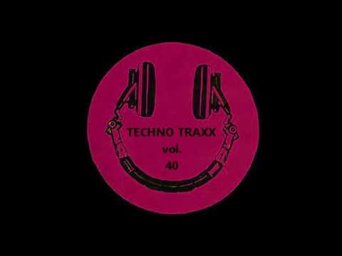 Techno Traxx Vol. 40 - 05 Space Frog - (X-Ray) Follow Me (Mr Bishi Remix)