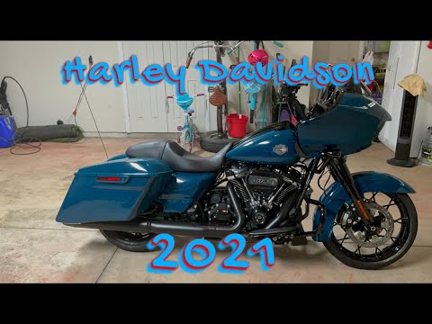 2021 Road Glide Special, First Look at Billiard Teal!