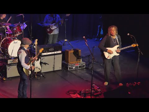 Jon Butcher & Johnny A. - Red House - 3/18/22 Guitar Summit at the Cabot Theatre