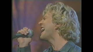 Pete Townsend with Eddie Vedder Heart To Hang On To  - LIVE!