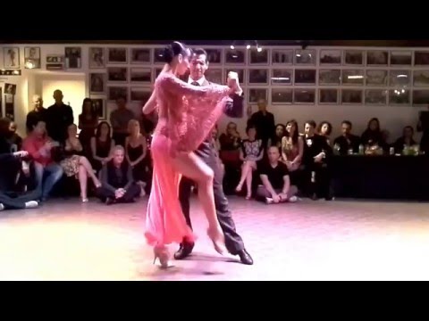 Gabriel Ponce e Analia Morales esibizione di Tango1 alla Zotto Tango Academy Milano 17.04.2016