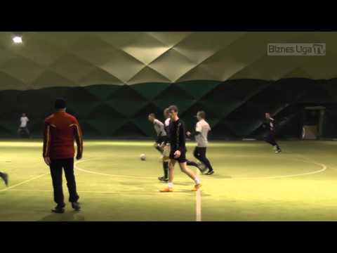 24.02.2015 II Biznes Liga A - Extend Vision vs. Revo Drink Team