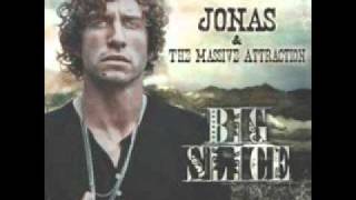 Jonas and the Massive Attraction - Big Slice
