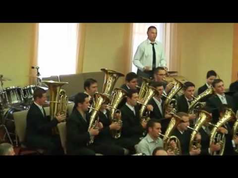 53. Fi plin de pace (Fanfara Bujac)