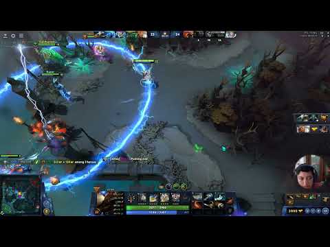 D009 Sven With Revenant Brooch Easy Shut Down DK