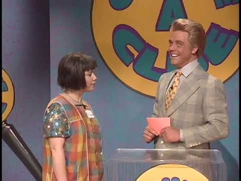 Mad TV - Miss Swan and Antonia on Gimmee a Clue Part 1